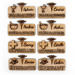 Badge en bois pour préparateur en pharmacie