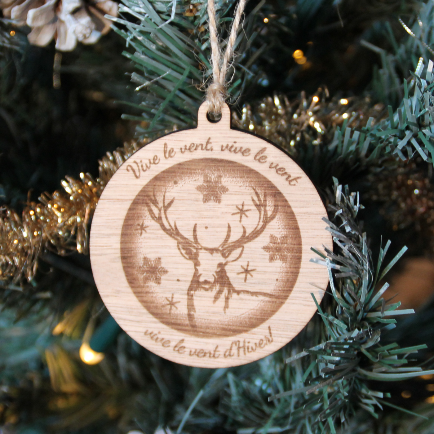 Boule de Noël personnalisé en bois "Cerf"